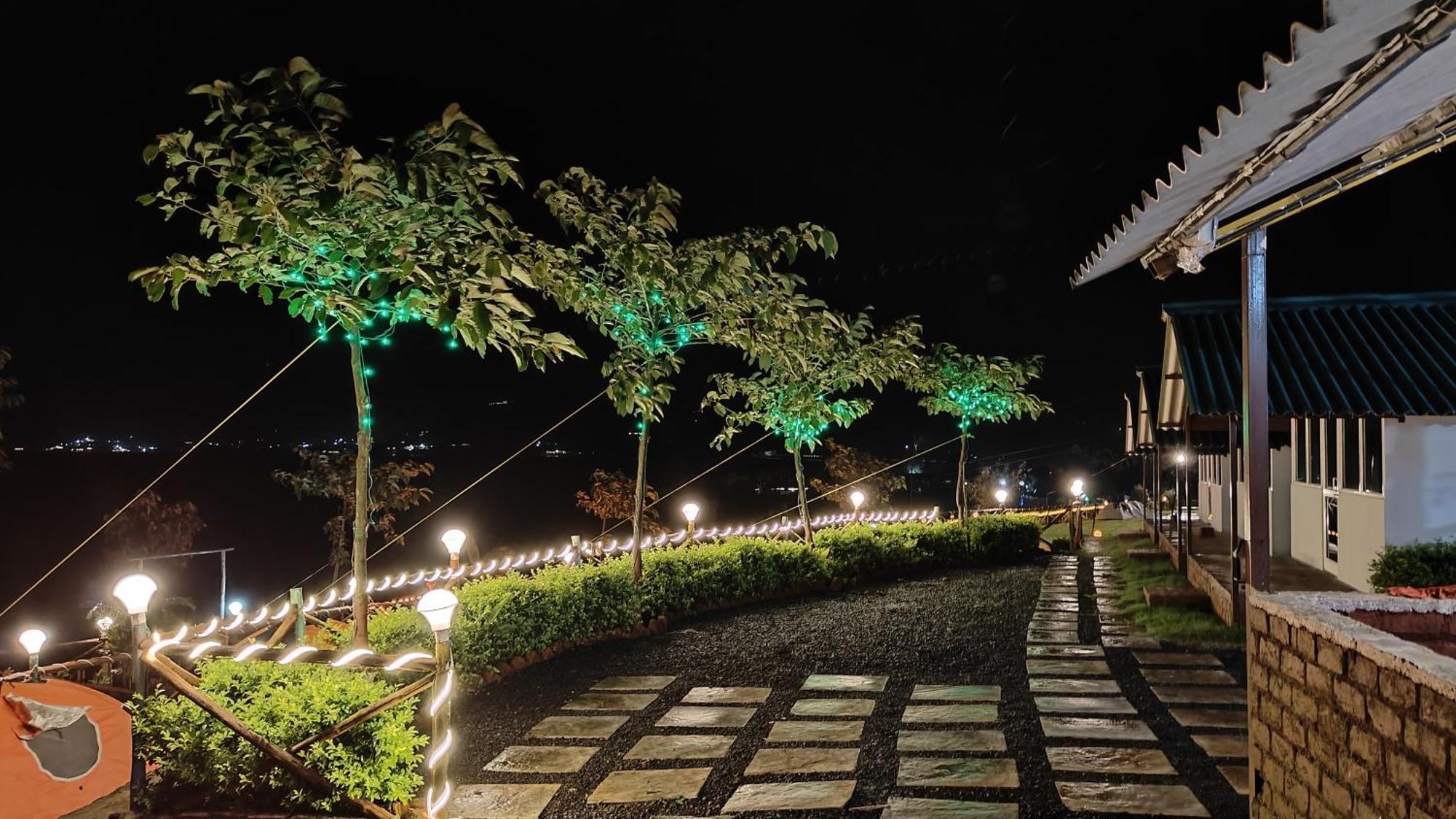 Shelby Pawana Lake Cottages & Camping Tents Lonavala Exterior photo